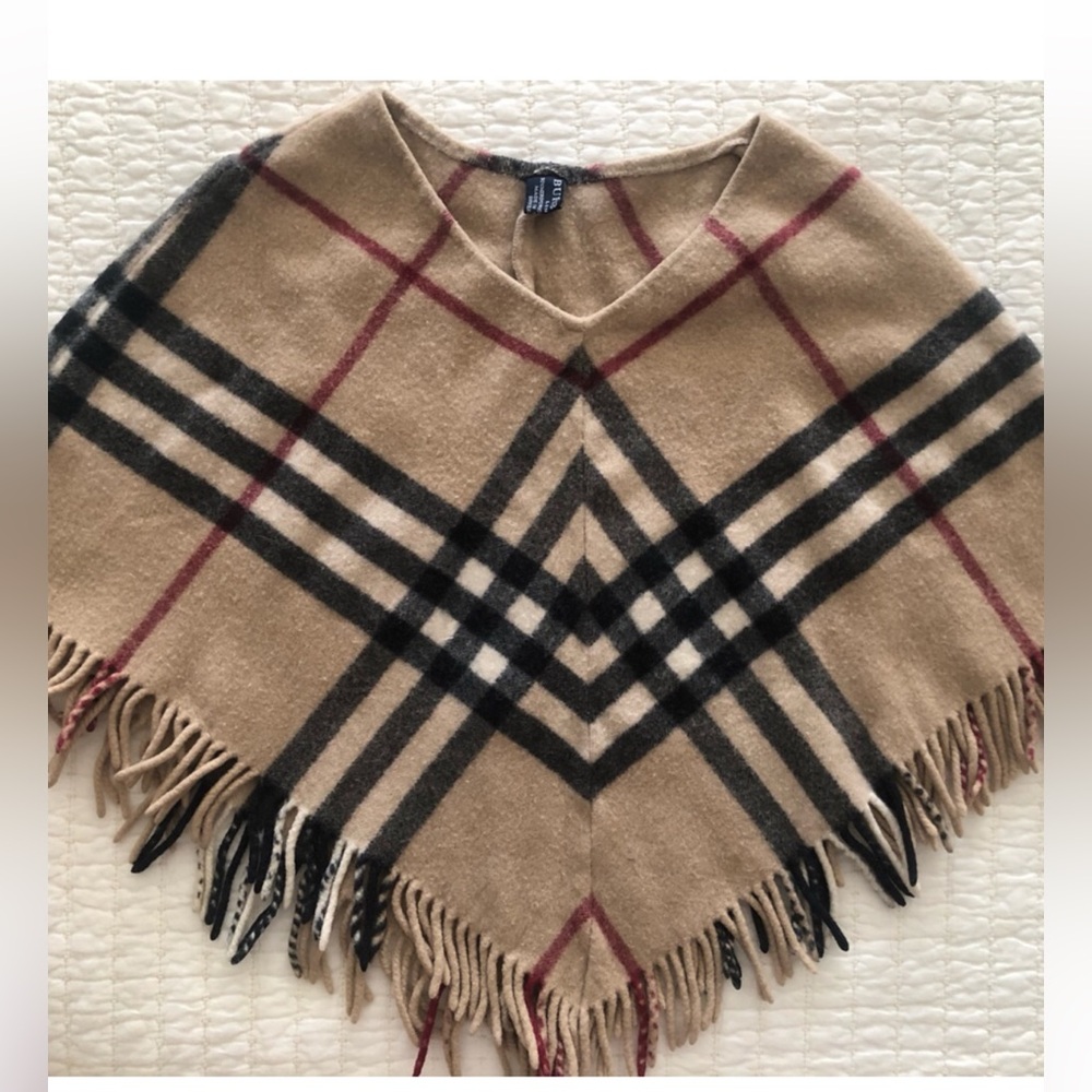 Burberry Girl Cape 2-4 yrs